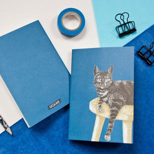 Notizheft A6 - Katze auf Stuhl Notizheft