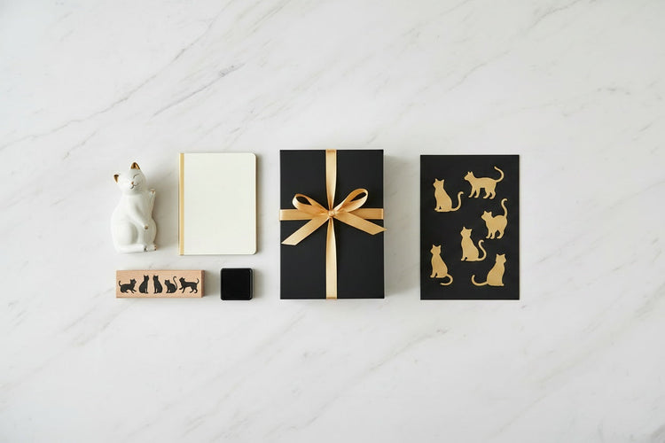 Hobby und Geschenke für Katzenfans