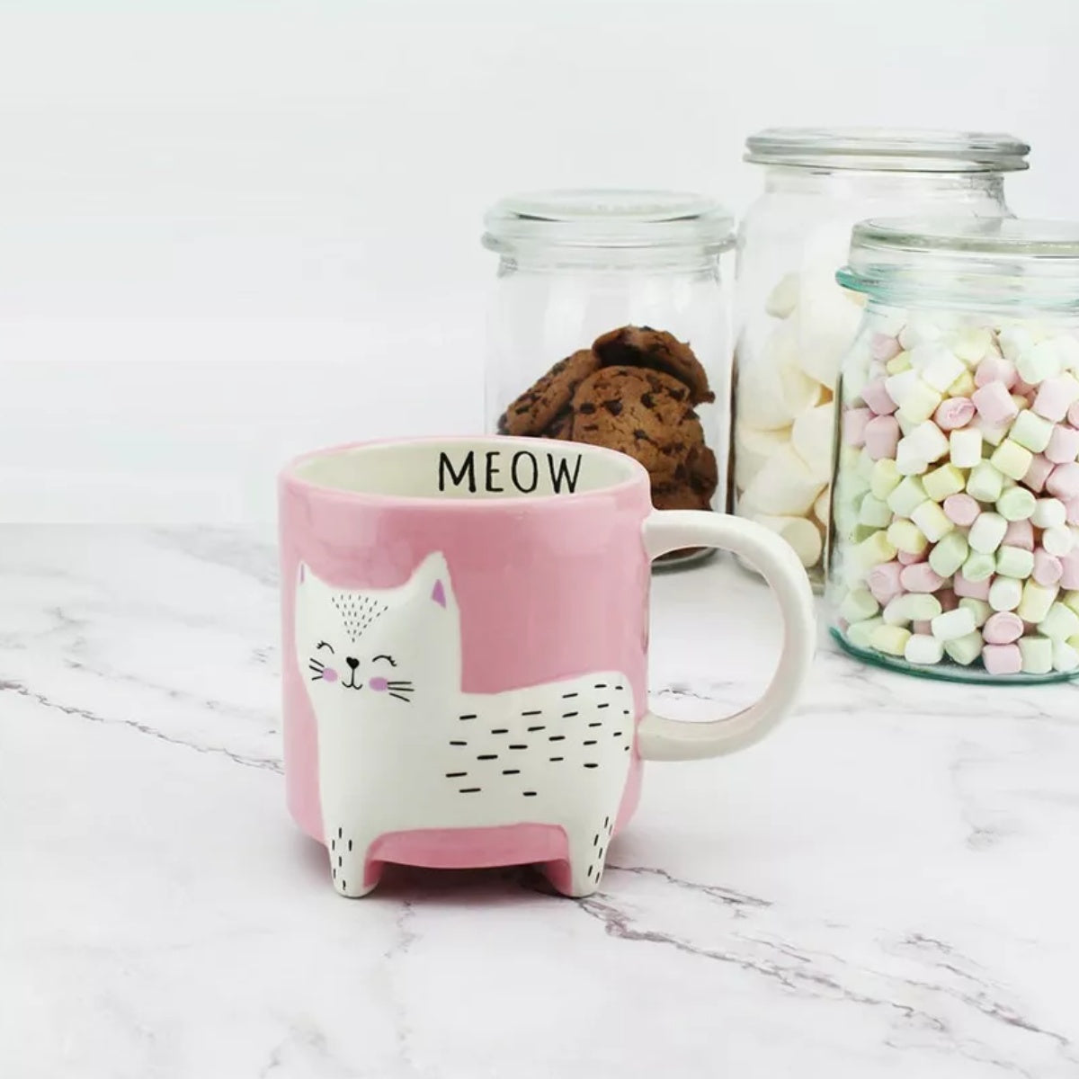 Kaffeetasse mit süßer Katze Winkee