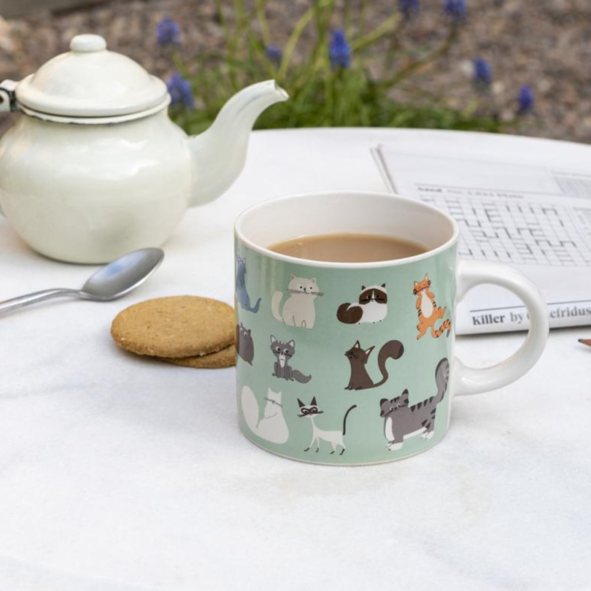 grüne Tasse mit kleinen Katzen Tasse