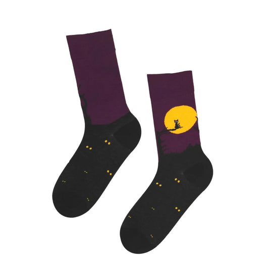 gruslige Halloween Socken lila - Katze und Mond