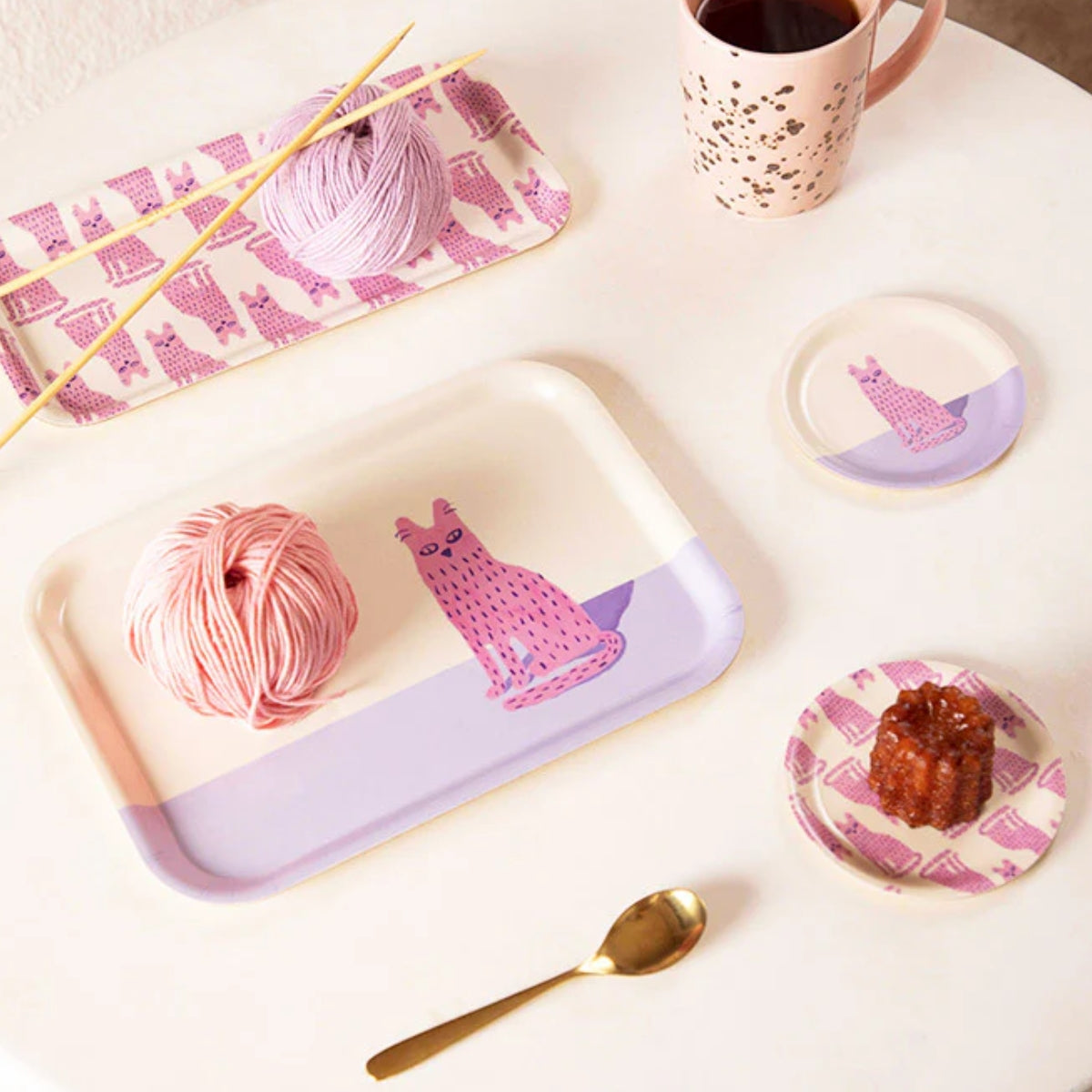 Kaffeetablett mit pinken Katzen All the ways to say